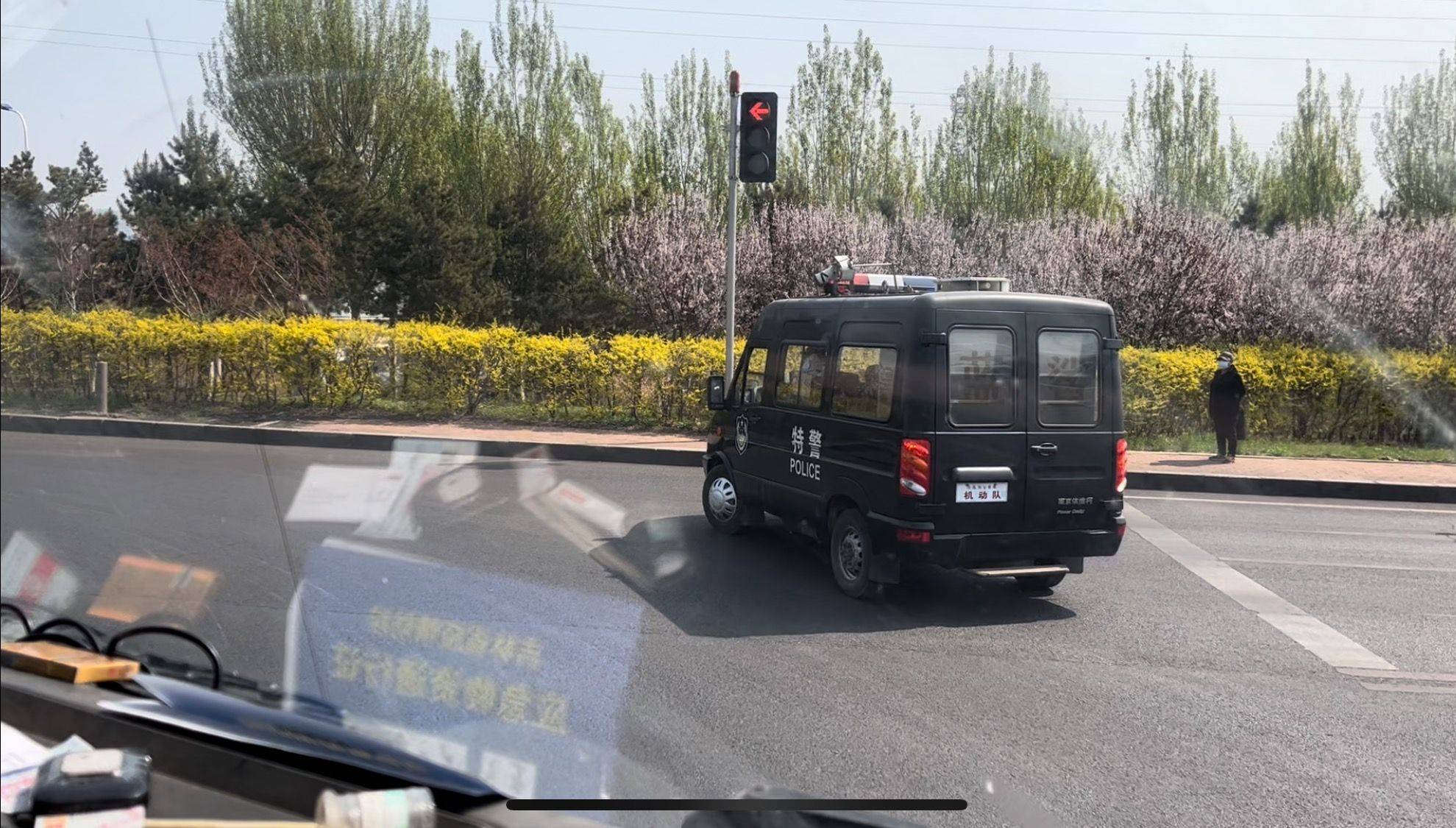 旅程司机多少钱一公里合适,自驾西藏租车多少钱
