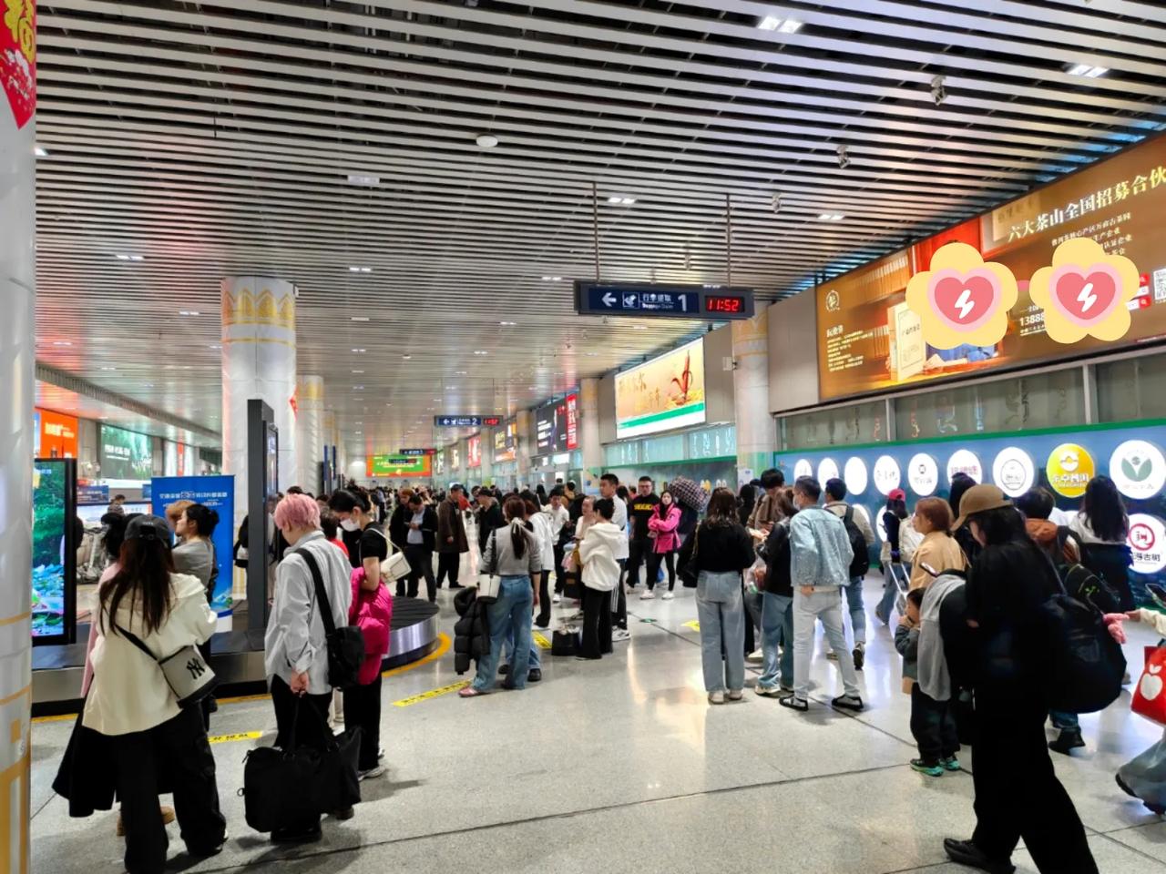 西双版纳机场去市区打车还是滴滴,西双版纳机场到市里有多远