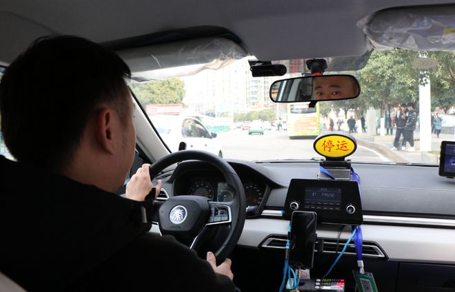 出租车滴滴专车司机,出租车司机打滴滴司机