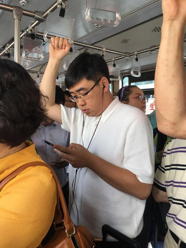 宝安机场抓滴滴车主,宝安机场抓滴滴车主电话